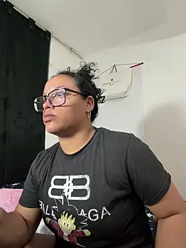 Snapshot of angela_angels_ chatting on July 2, 2:12 am angela angels online show from July 2, 2:12 am