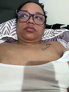 Snapshot of angela_angels_ chatting on January 12, 6:49 pm angela angels online show from January 12, 6:49 pm