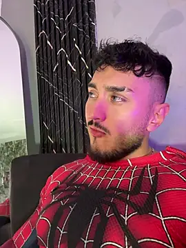 Zionmattis online show from April 1, 11:45 pm