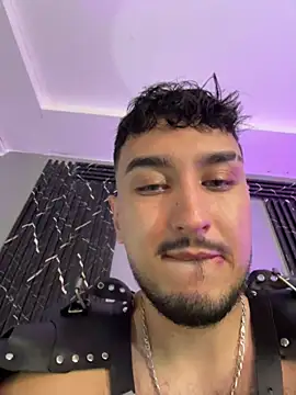 Zionmattis online show from April 25, 2:14 am