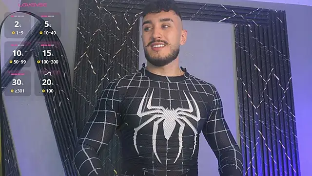 Snapshot of Zionmattis chatting on December 20, 12:46 am Zionmattis online show from December 20, 12:46 am