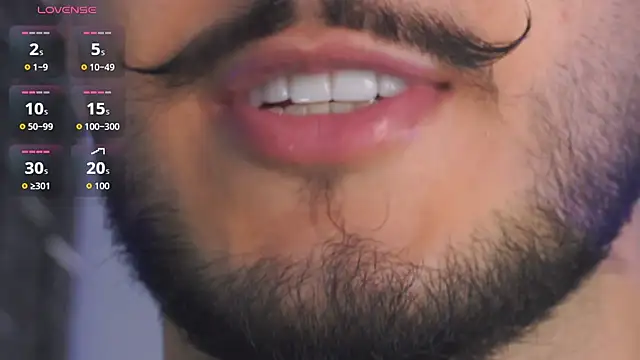 Snapshot of Zionmattis chatting on November 15, 10:47 pm Zionmattis online show from November 15, 10:47 pm