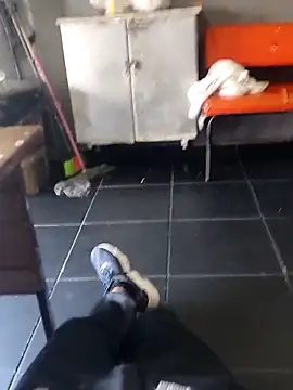 Snapshot of Juliano69xv chatting on October 11, 7:59 pm Juliano69xv online show from October 11, 7:59 pm