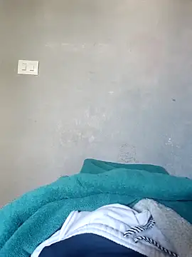 Snapshot of Juliano69xv chatting on March 6, 12:41 pm Juliano69xv online show from March 6, 12:41 pm