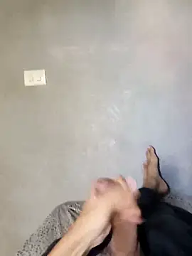 Snapshot of Juliano69xv chatting on March 20, 1:26 pm Juliano69xv online show from March 20, 1:26 pm