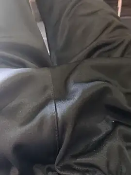 Snapshot of Juliano69xv chatting on September 29, 7:52 pm Juliano69xv online show from September 29, 7:52 pm