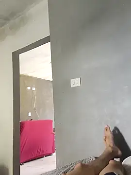 Snapshot of Juliano69xv chatting on March 5, 4:35 pm Juliano69xv online show from March 5, 4:35 pm