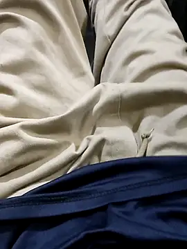 Snapshot of Juliano69xv chatting on October 5, 11:39 pm Juliano69xv online show from October 5, 11:39 pm