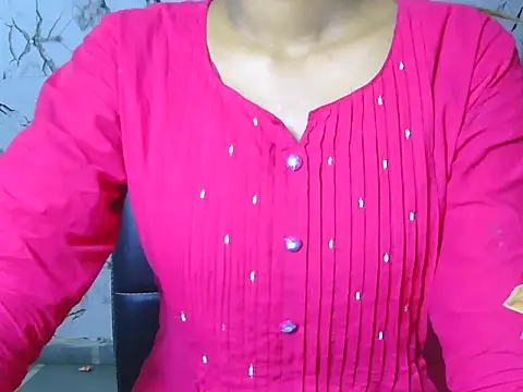 Snapshot of your_kritika chatting on April 28, 5:28 pm your kritika online show from April 28, 5:28 pm