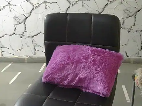 your kritika online show from April 7, 5:59 pm