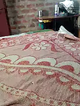 Snapshot of poojaji2024 chatting on February 28, 7:48 am poojaji2024 online show from February 28, 7:48 am