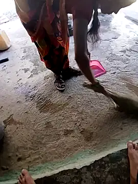 Snapshot of poojaji2024 chatting on December 7, 6:26 am poojaji2024 online show from December 7, 6:26 am