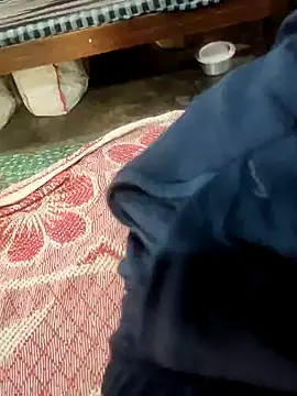 Snapshot of poojaji2024 chatting on February 17, 8:19 am poojaji2024 online show from February 17, 8:19 am