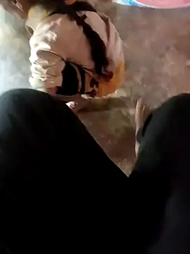 Snapshot of poojaji2024 chatting on January 10, 9:55 am poojaji2024 online show from January 10, 9:55 am