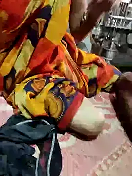 Snapshot of poojaji2024 chatting on February 19, 8:55 am poojaji2024 online show from February 19, 8:55 am