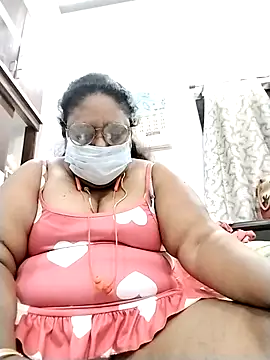 Snapshot of Pushpavathi_78 chatting on October 3, 6:20 pm Pushpavathi 78 online show from October 3, 6:20 pm