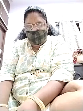 Snapshot of Pushpavathi_78 chatting on September 30, 12:49 am Pushpavathi 78 online show from September 30, 12:49 am