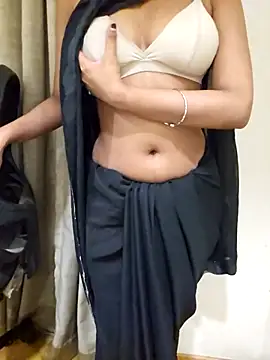 Tanisha789 online show from February 1, 8:07 pm