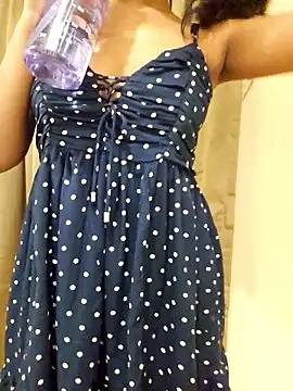 Snapshot of Tanisha789 chatting on October 7, 7:37 pm Tanisha789 online show from October 7, 7:37 pm