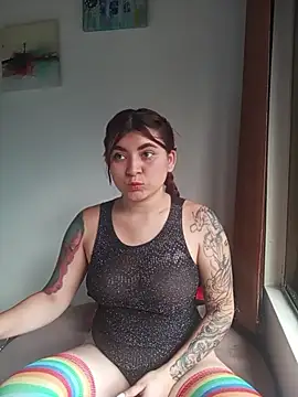 Snapshot of carolayrosse chatting on November 13, 7:51 pm carolayrosse online show from November 13, 7:51 pm