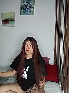 Snapshot of carolayrosse chatting on November 30, 4:35 am carolayrosse online show from November 30, 4:35 am