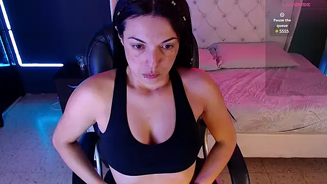 Danielle-Smithh online show from February 21, 8:05 pm