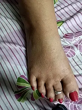 Snapshot of lakey91girl chatting on February 25, 12:38 pm lakey91girl online show from February 25, 12:38 pm