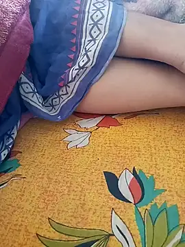 Snapshot of lakey91girl chatting on December 22, 8:38 am lakey91girl online show from December 22, 8:38 am