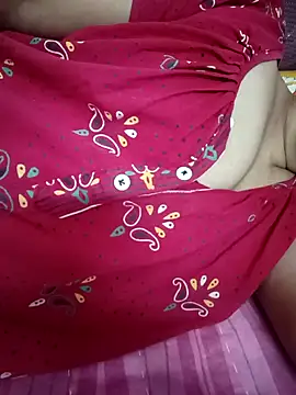 Snapshot of lakey91girl chatting on December 24, 4:40 pm lakey91girl online show from December 24, 4:40 pm