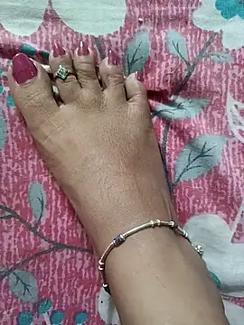 Snapshot of lakey91girl chatting on September 24, 1:06 pm lakey91girl online show from September 24, 1:06 pm