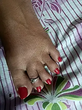 Snapshot of lakey91girl chatting on February 25, 4:35 pm lakey91girl online show from February 25, 4:35 pm