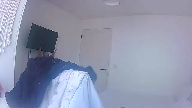 vanilla chocolate23 online show from April 5, 9:38 am