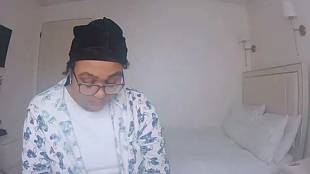 vanilla chocolate23 online show from March 29, 11:01 am