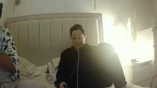 vanilla chocolate23 online show from October 13, 6:53 pm