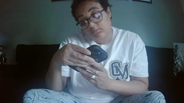 vanilla chocolate23 online show from January 17, 8:51 am