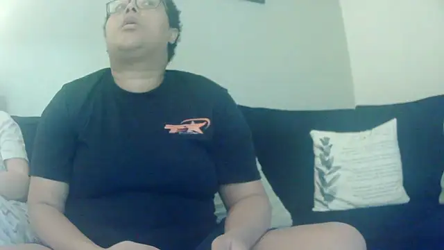 vanilla chocolate23 online show from January 9, 9:27 am