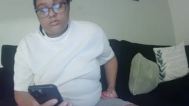 vanilla chocolate23 online show from October 10, 6:36 am