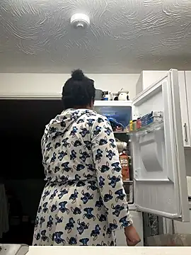 vanilla chocolate23 online show from January 8, 8:59 pm