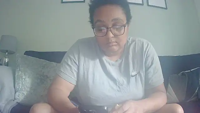 vanilla chocolate23 online show from June 30, 3:23 pm