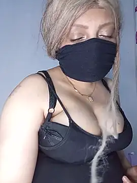 Loolly online show from July 12, 8:09 pm