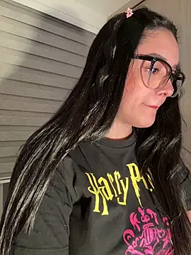 kenndall 21 online show from February 3, 2:53 am