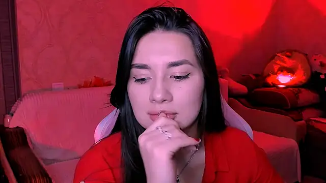 Swee Alicee online show from November 21, 6:18 pm