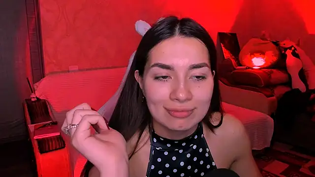 Snapshot of Swee_Alicee chatting on June 4, 9:19 pm Swee Alicee online show from June 4, 9:19 pm
