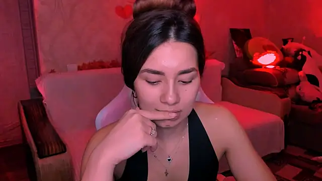 Snapshot of Swee_Alicee chatting on July 1, 7:36 pm Swee Alicee online show from July 1, 7:36 pm