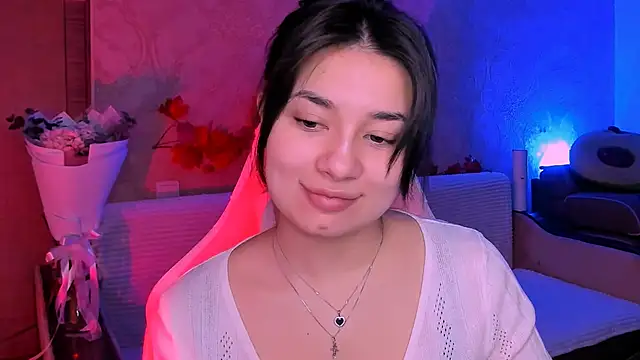 Snapshot of Swee_Alicee chatting on March 10, 12:49 pm Swee Alicee online show from March 10, 12:49 pm