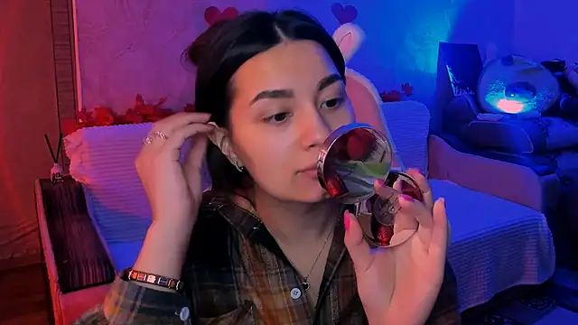 Snapshot of Swee_Alicee chatting on March 14, 7:03 am Swee Alicee online show from March 14, 7:03 am