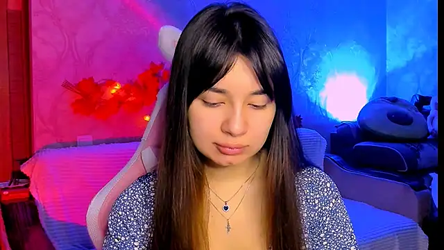 Snapshot of Swee_Alicee chatting on December 27, 5:20 am Swee Alicee online show from December 27, 5:20 am