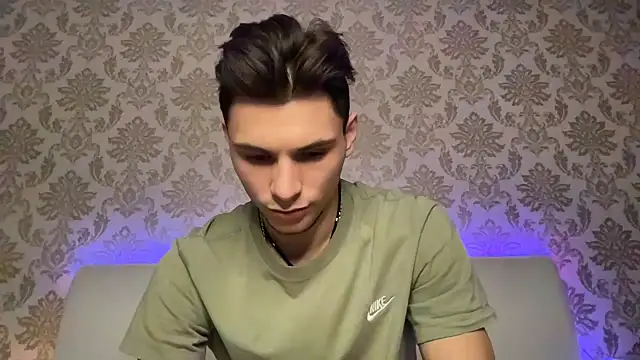 denlover1 online show from January 23, 3:22 pm