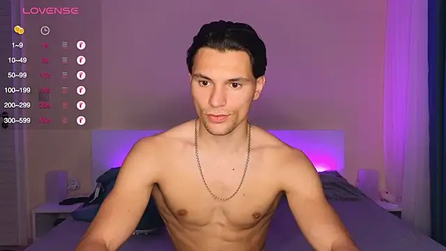 denlover1 online show from April 30, 11:06 am