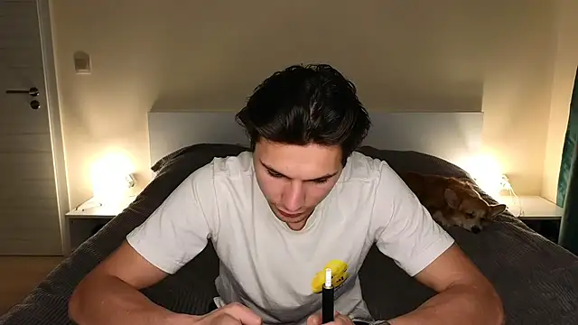 denlover1 online show from April 8, 3:46 pm